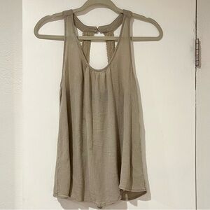 Speed Limit Mph Light Green Crinkle Keyhole Back Tunic Tank Top S